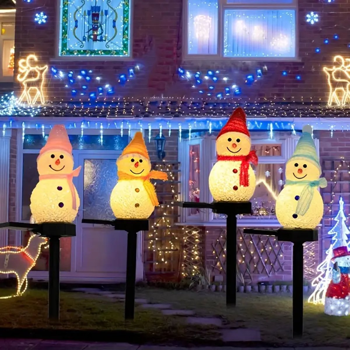Outdoor Yard Power Stake - LED Snowman Solar Garden Light Outdoor